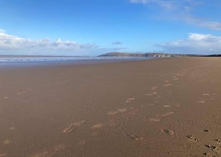Sandy Beach Hill View Apartment Brean Exteriér fotografie